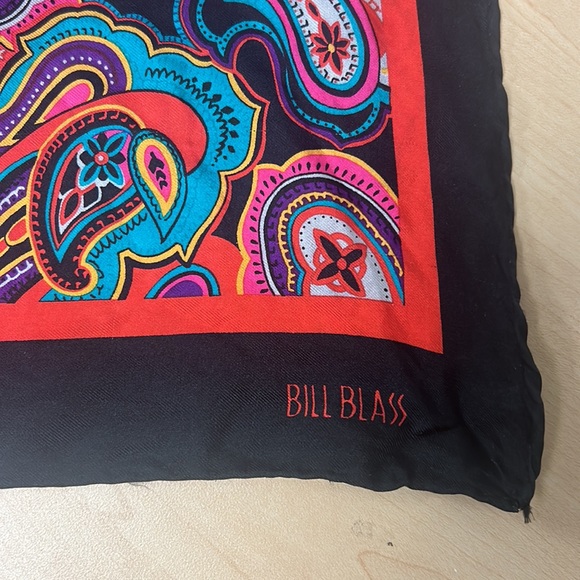 Vintage Bill Blass Paisley Silk Scarf - Picture 5 of 6